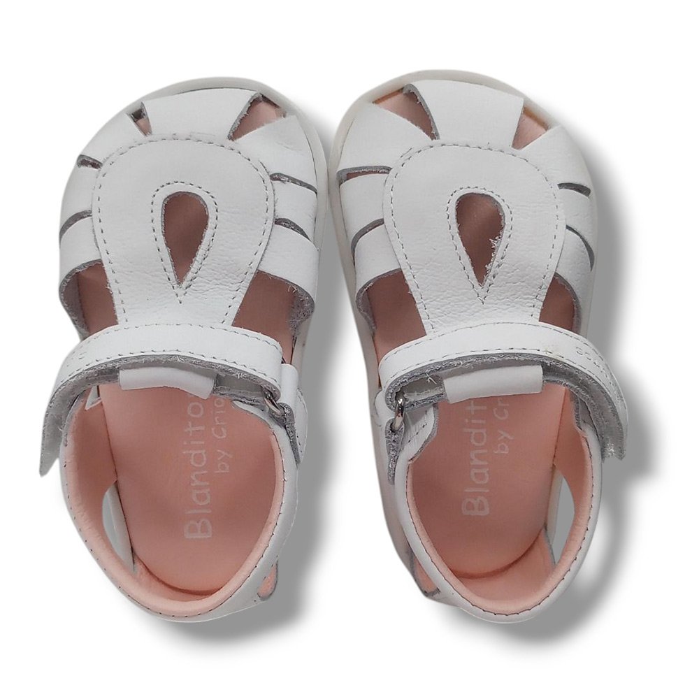 Blanditos by Crio's Sandalia Cerrada Barefoot INDIA BCO26V Niña ROYALE CORDONETS - Imagen 6